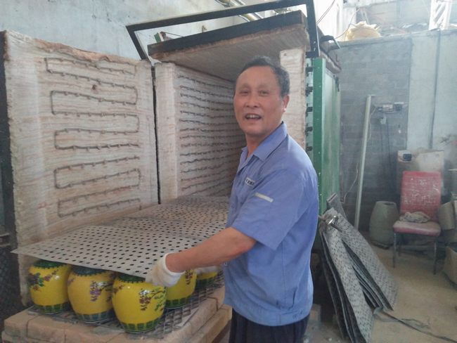 中溫電爐燒成區(qū)